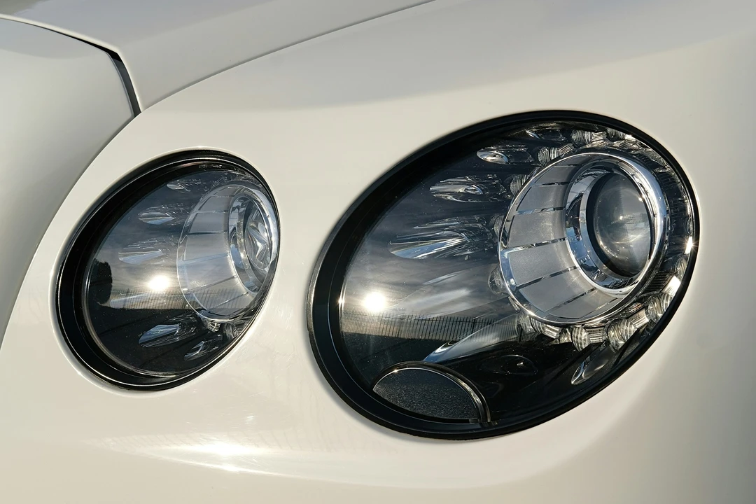 2016 Bentley Continental Flying Spur - Image 14 of 21