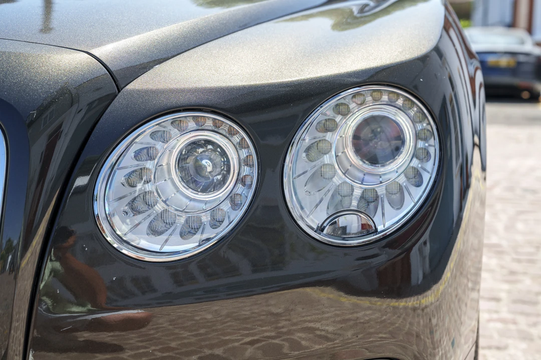 2016 Bentley Continental Flying Spur - Image 12 of 31