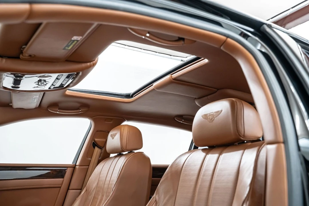 2016 Bentley Continental Flying Spur - Image 20 of 31