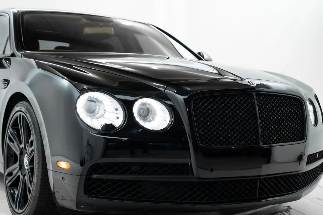 2016 Bentley Continental Flying Spur - Image 14 of 31