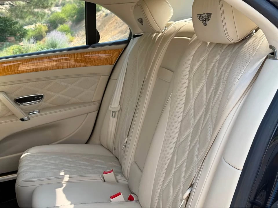 2016 Bentley Continental Flying Spur - Image 11 of 18