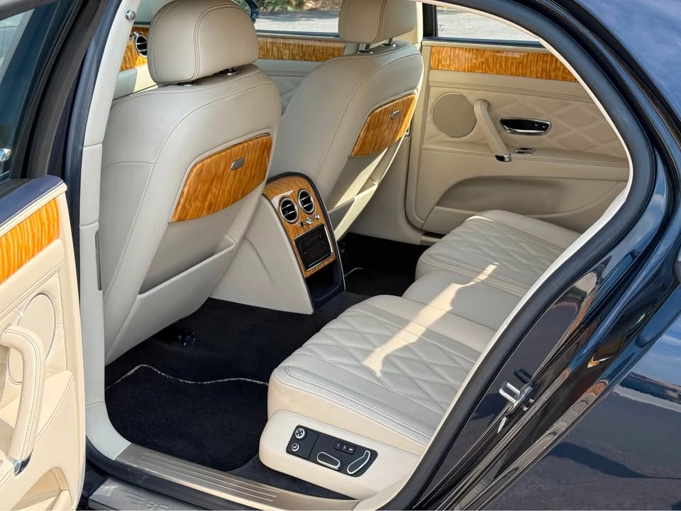 2016 Bentley Continental Flying Spur - Image 10 of 18