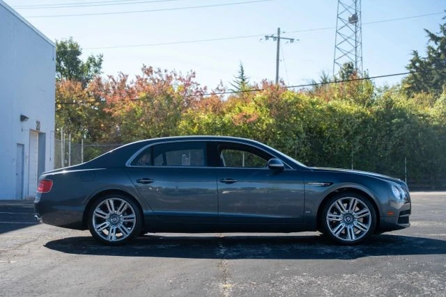 2016 Bentley Continental Flying Spur - Image 9 of 18