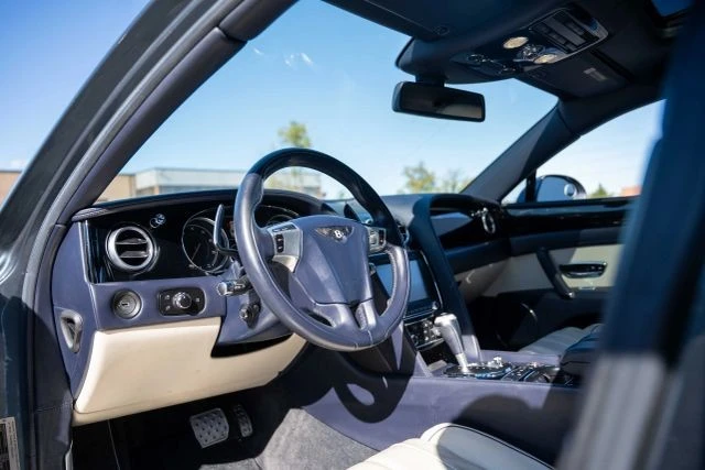 2016 Bentley Continental Flying Spur - Image 2 of 18