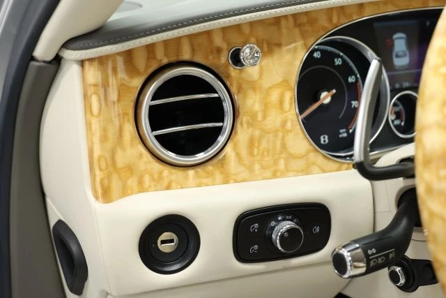 2016 Bentley Continental - Image 21 of 21