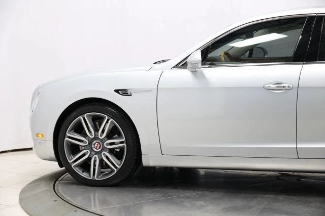 2016 Bentley Continental - Image 9 of 21