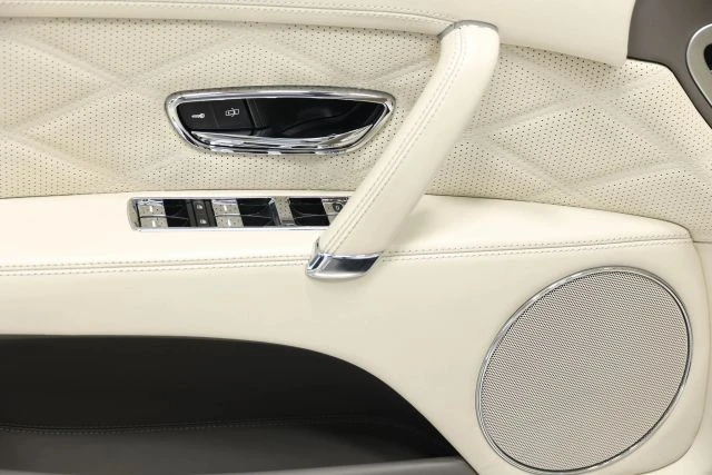 2016 Bentley Continental - Image 11 of 21