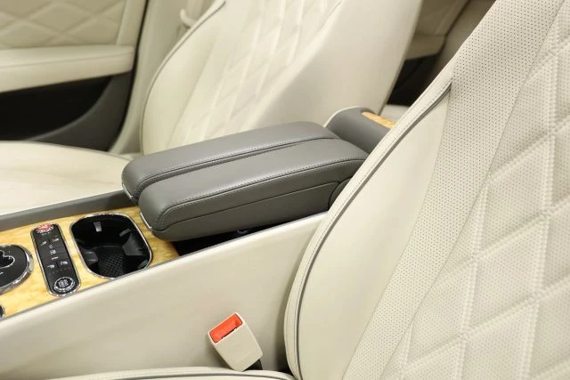 2016 Bentley Continental - Image 19 of 21