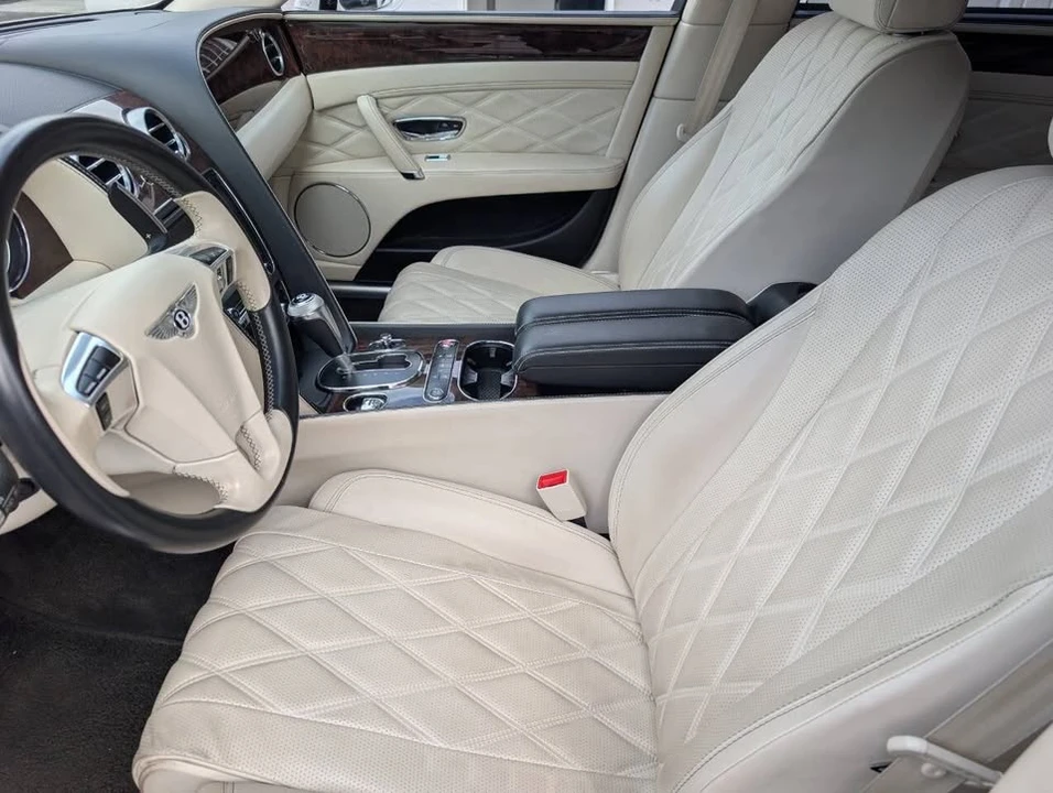 2016 Bentley Continental Flying Spur - Image 10 of 20