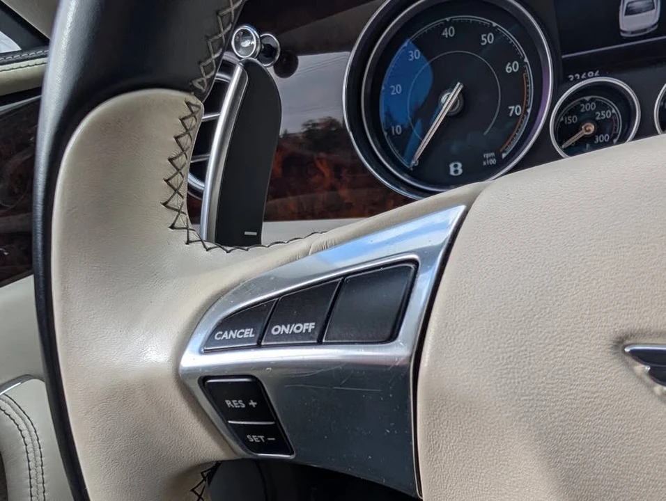 2016 Bentley Continental Flying Spur - Image 14 of 20