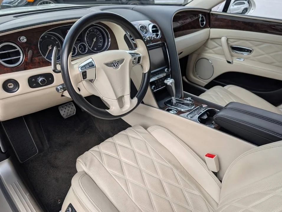 2016 Bentley Continental Flying Spur - Image 9 of 20