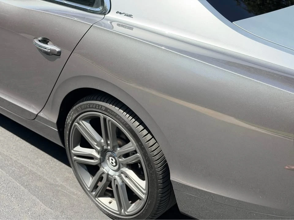 2016 Bentley - Image 8 of 18