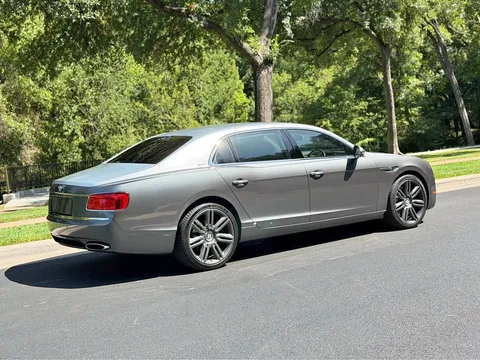 2016 Bentley Flying Spur W12 Mulliner Sedan 4D