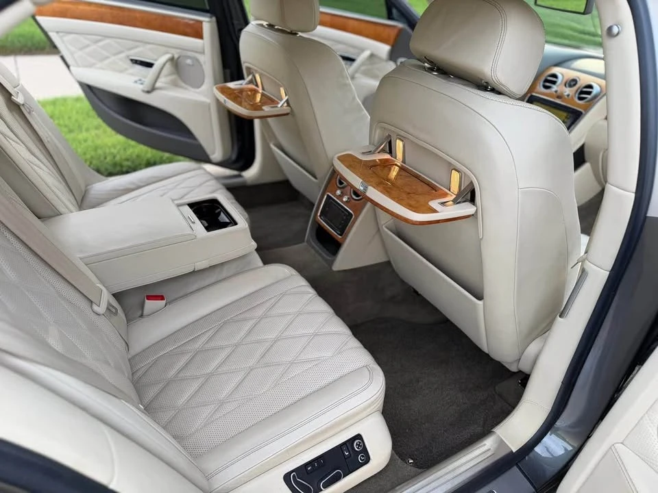 2016 Bentley Continental Flying Spur - Image 14 of 17