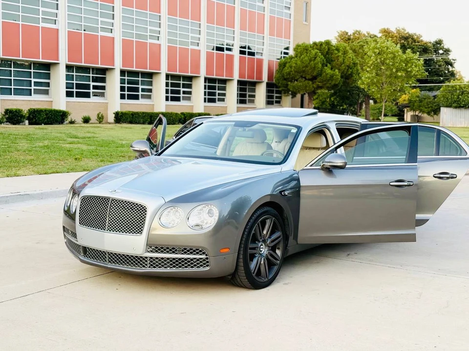 2016 Bentley Continental Flying Spur - Image 14 of 19