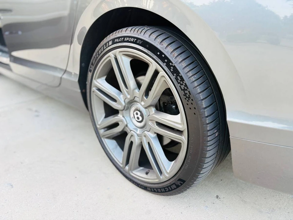 2016 Bentley Continental Flying Spur - Image 19 of 19