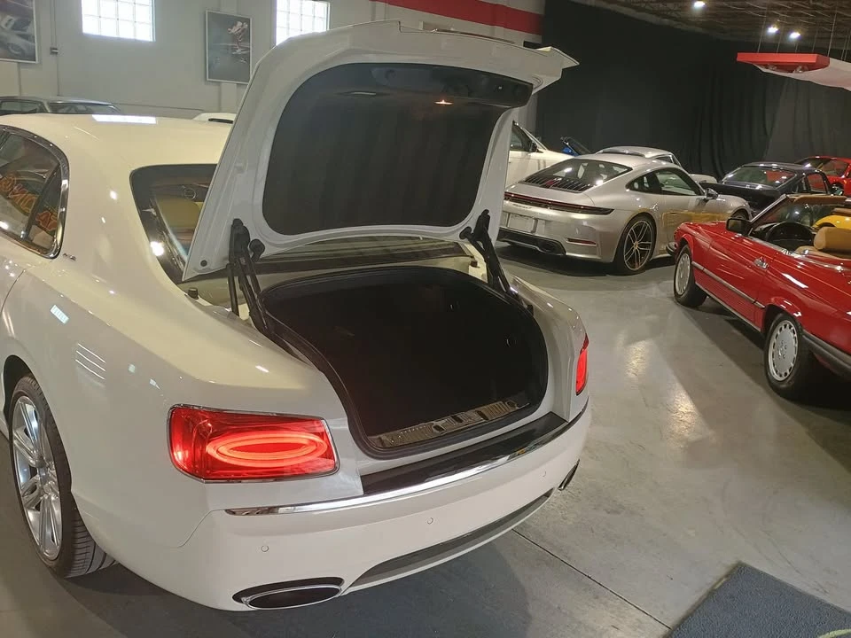 2016 Bentley Continental Flying Spur - Image 19 of 20