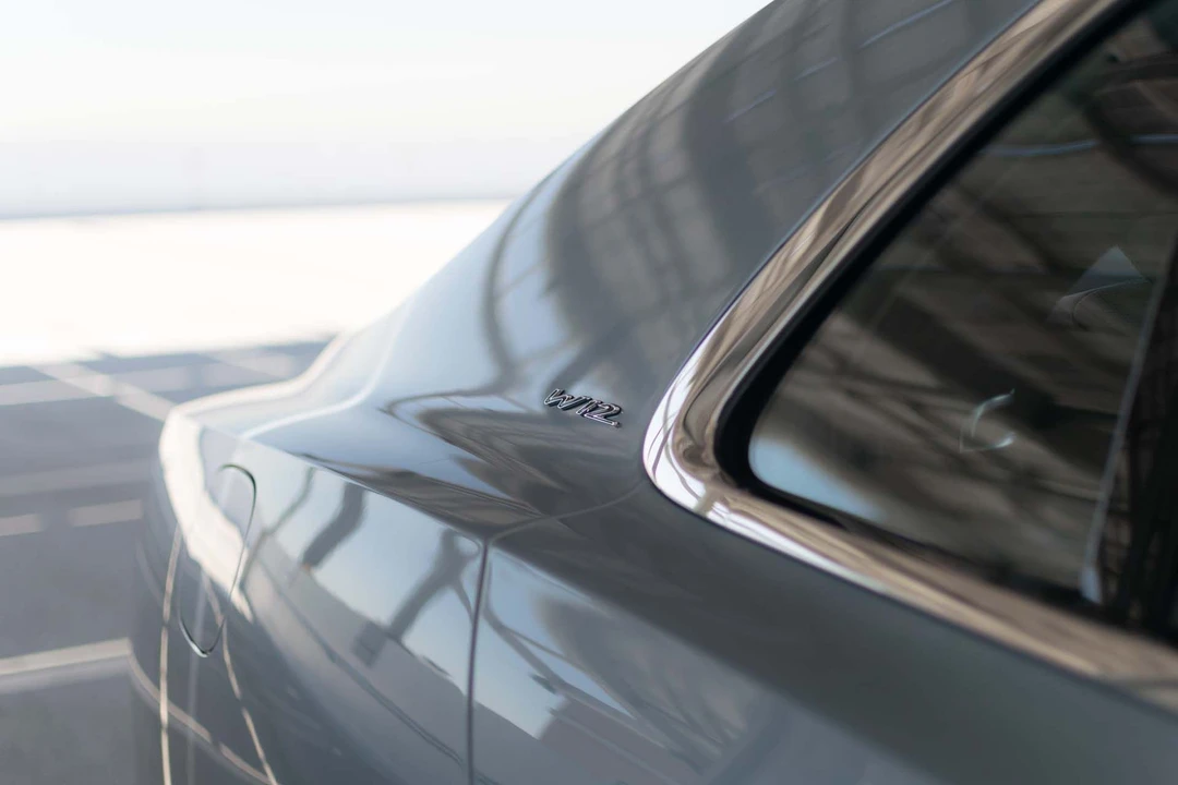 2016 Bentley Continental Flying Spur - Image 15 of 31
