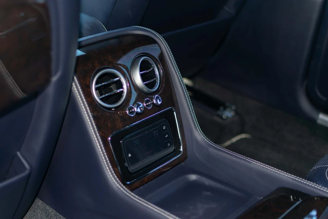 2016 Bentley Continental Flying Spur - Image 19 of 31