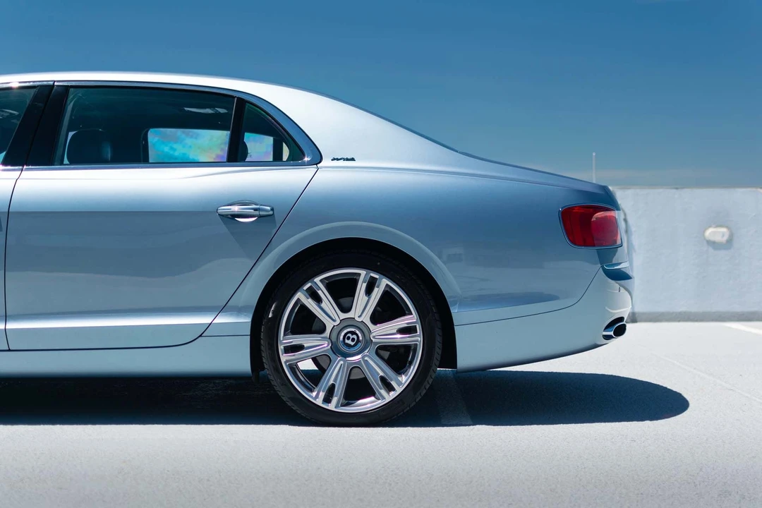 2016 Bentley Continental Flying Spur - Image 16 of 31