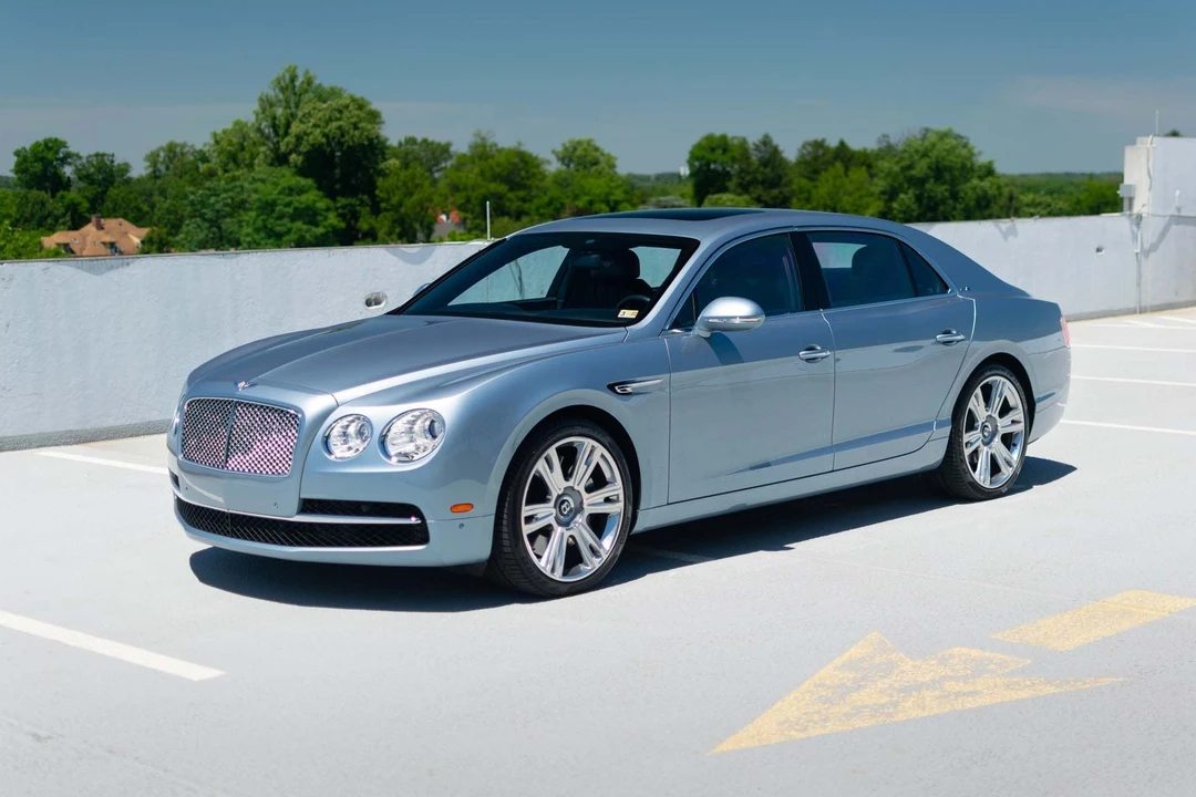 2016 Bentley Continental Flying Spur - Image 2 of 31