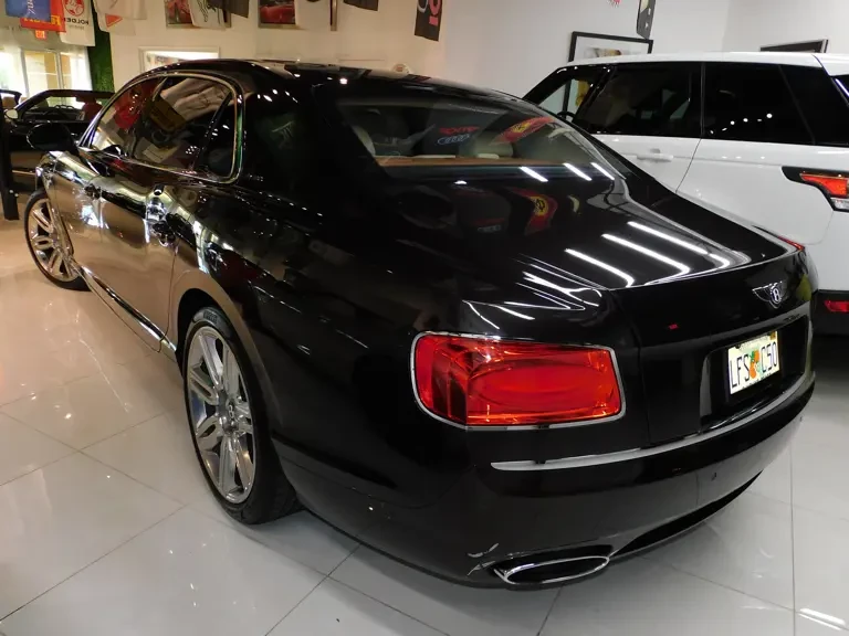 2016 Bentley Continental - Image 29 of 31