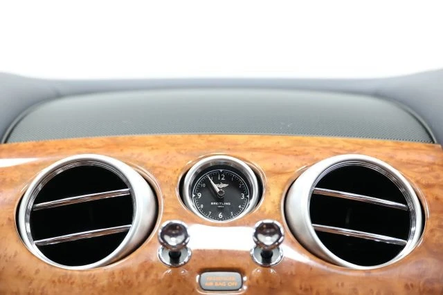2016 Bentley Continental - Image 29 of 31