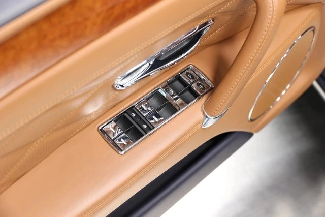 2016 Bentley Continental - Image 12 of 31