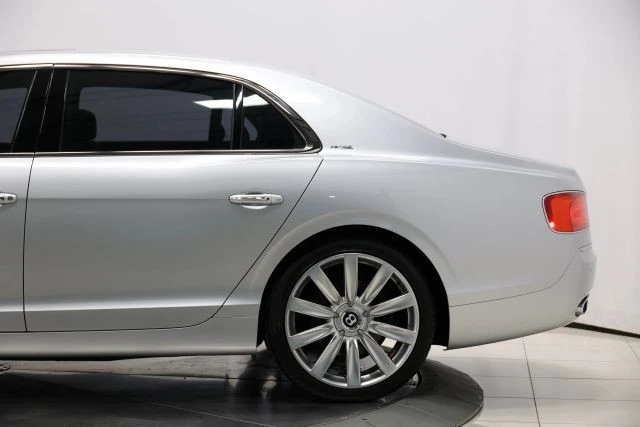 2016 Bentley Continental Flying Spur - Image 8 of 12