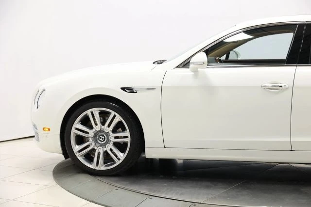 2016 Bentley Continental Flying Spur - Image 8 of 12