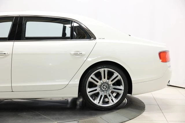 2016 Bentley Continental Flying Spur - Image 10 of 12