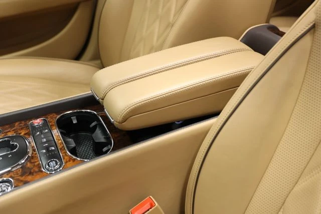 2016 Bentley Continental - Image 19 of 21