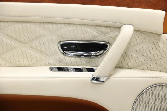 2016 Bentley Continental Flying Spur - Image 13 of 21