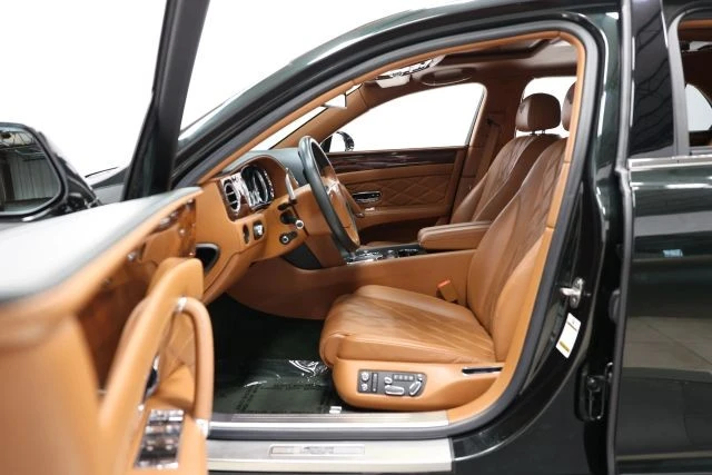 2016 Bentley Continental Flying Spur - Image 14 of 31