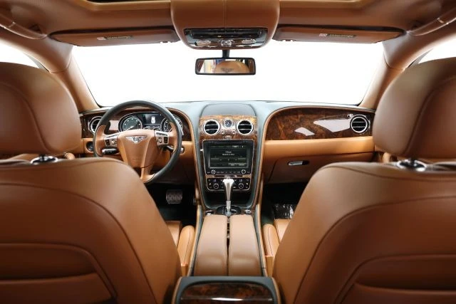 2016 Bentley Continental Flying Spur - Image 28 of 31