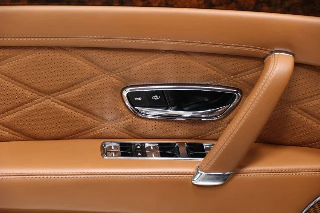 2016 Bentley Continental Flying Spur - Image 12 of 31