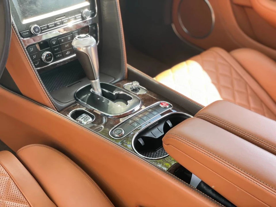 2016 Bentley Continental GT 2nd Gen - Image 9 of 15