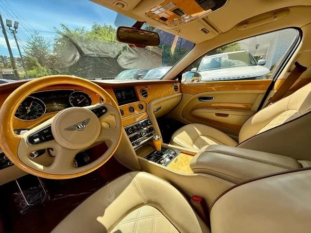 2016 Bentley Mulsanne 2nd Gen - Image 18 of 19