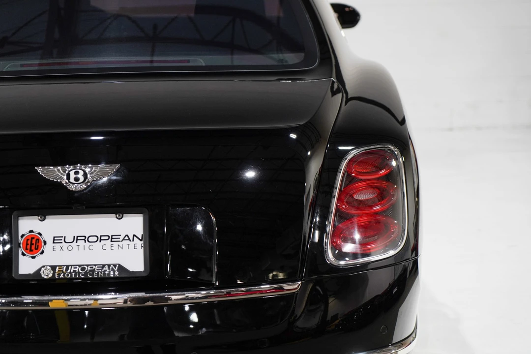 2016 Bentley - Image 31 of 31