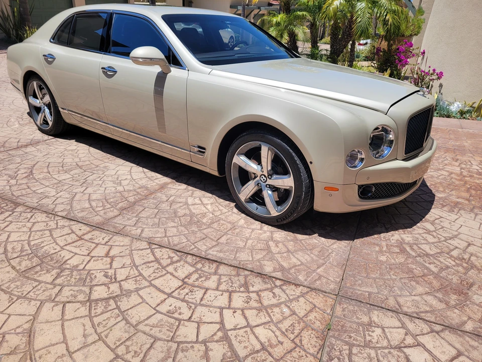 2016 Bentley Mulsanne 2nd Gen - Image 2 of 31