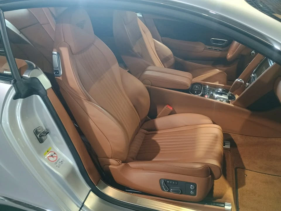 2016 Bentley Continental GT V8 2nd Gen - Image 12 of 16