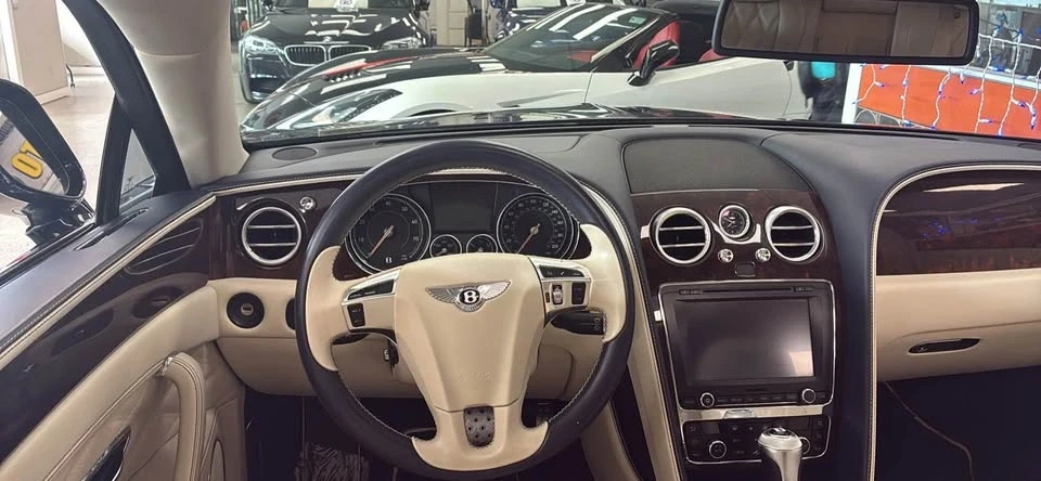 2016 Bentley Continental Flying Spur - Image 17 of 20