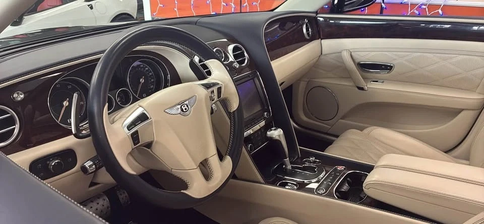 2016 Bentley Continental Flying Spur - Image 8 of 20