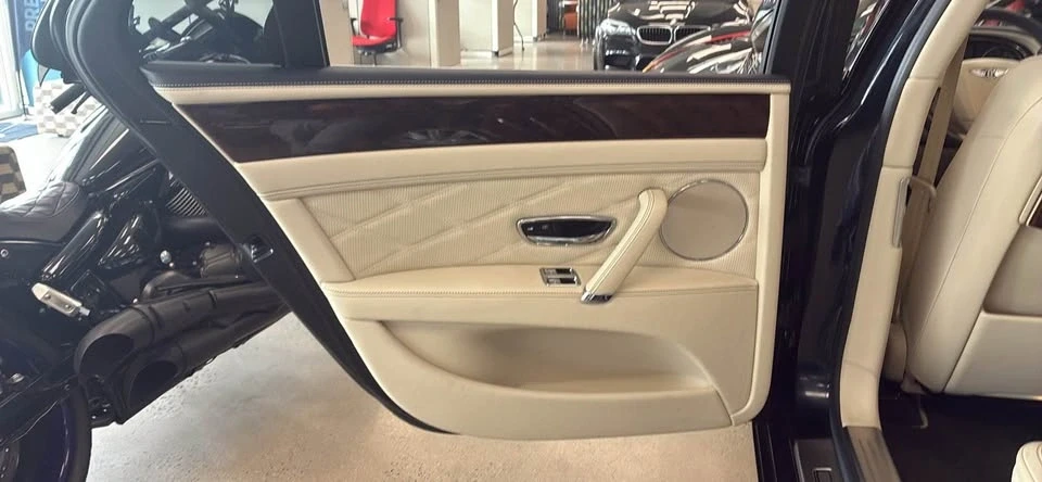 2016 Bentley Continental Flying Spur - Image 15 of 20