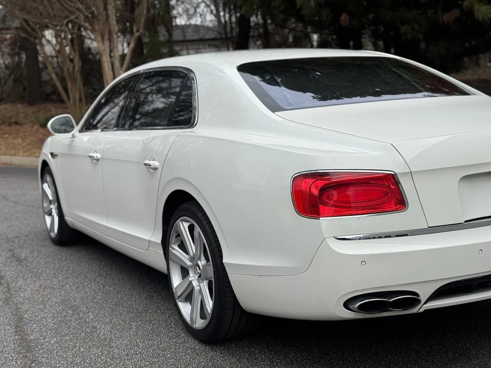 2016 Bentley Continental Flying Spur - Image 11 of 16