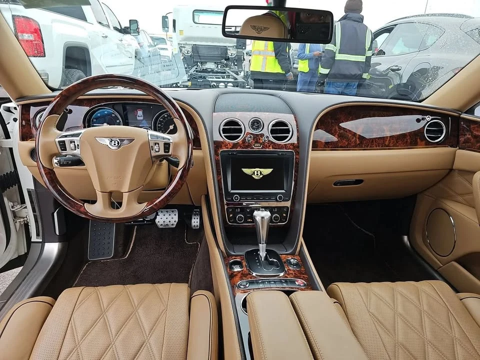 2016 Bentley Continental Flying Spur - Image 2 of 12