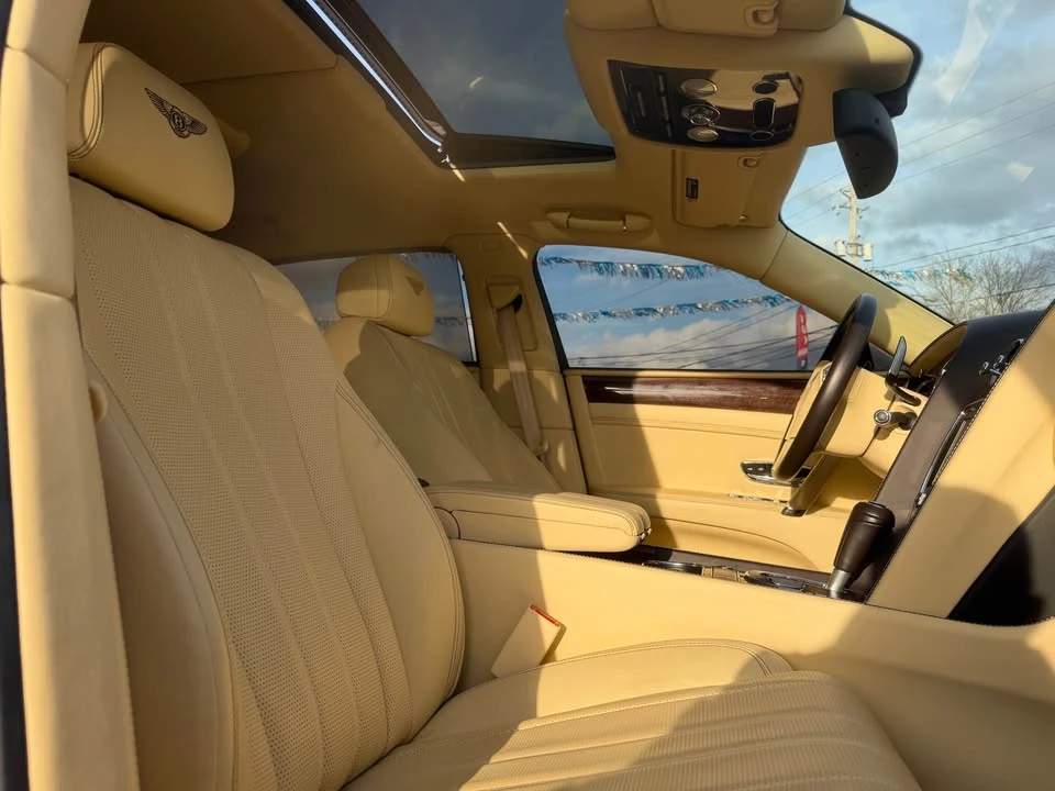 2016 Bentley Continental Flying Spur - Image 11 of 19