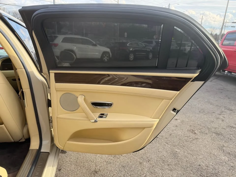 2016 Bentley Continental Flying Spur - Image 14 of 19