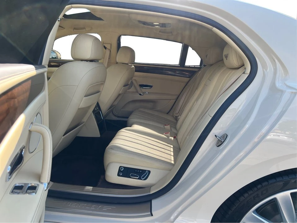 2016 Bentley Continental Flying Spur - Image 9 of 19