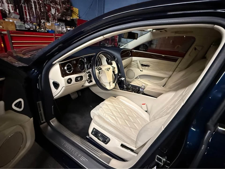 2016 Bentley Continental Flying Spur - Image 10 of 16